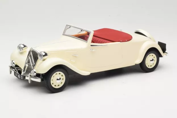 Norev Citroen Traction Avant 11b Cabriolet 1939 1:18 181440